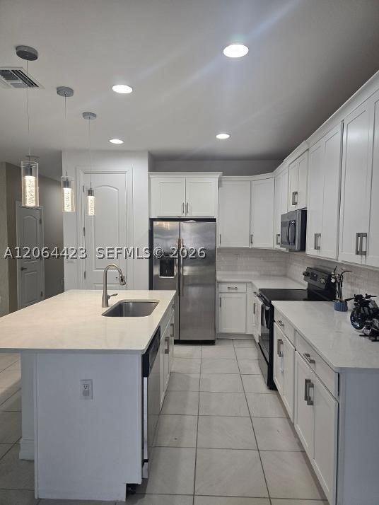 10111 Akenside Dr