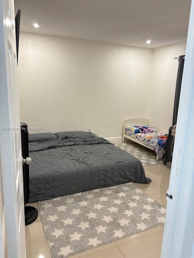 AVOCADO VILLAS - Residential