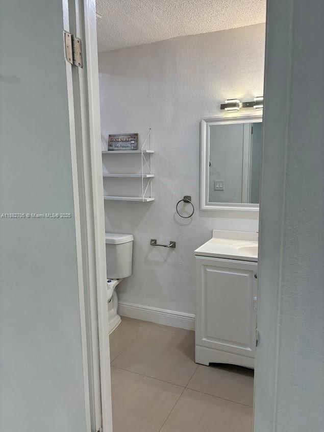 AVOCADO VILLAS - Residential