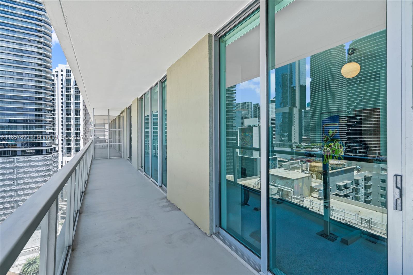 THE AXIS ON BRICKELL II C - Residential