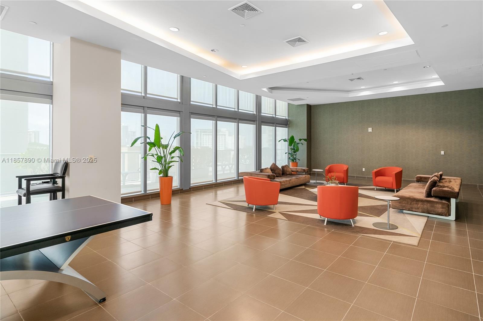 THE AXIS ON BRICKELL II C - Residential