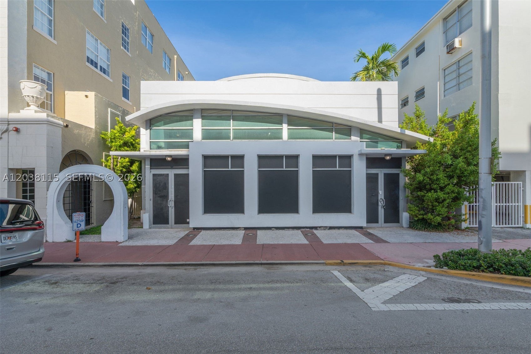721 Collins Ave