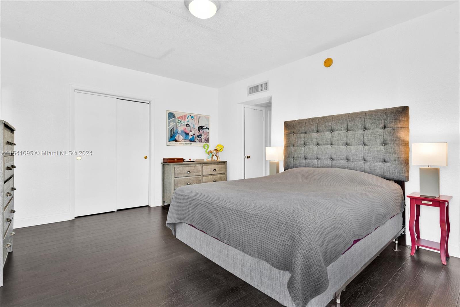 Southern Star Condo - Residential