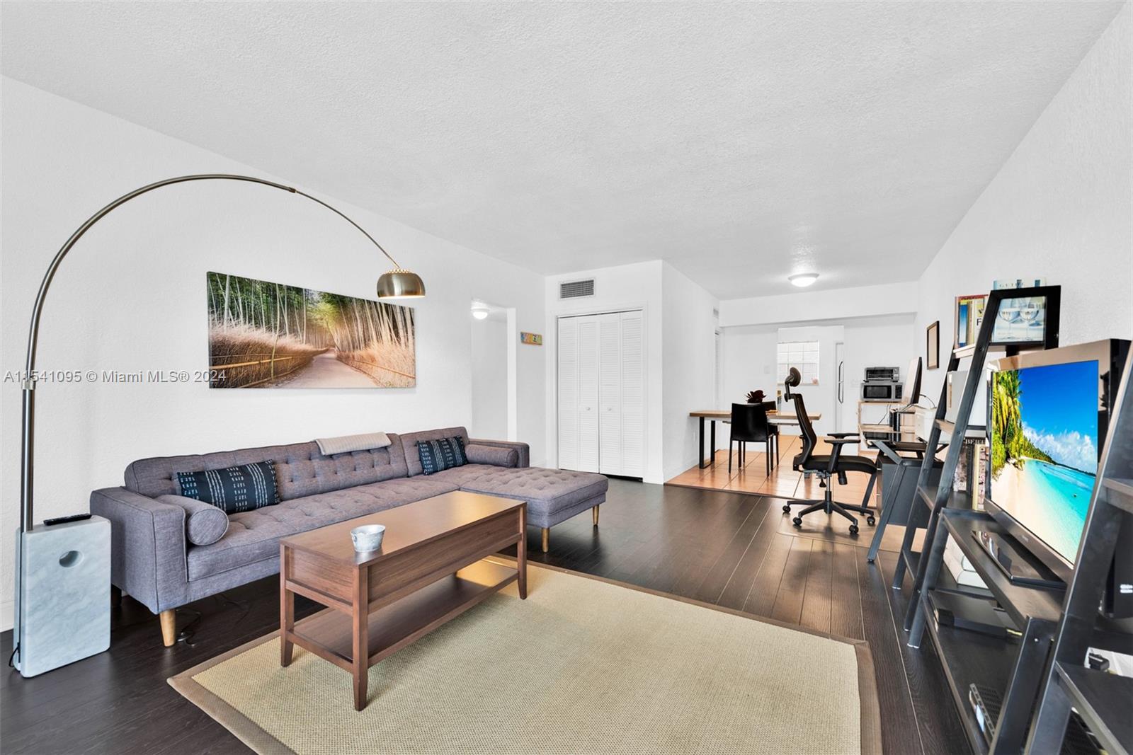 Southern Star Condo - Residential