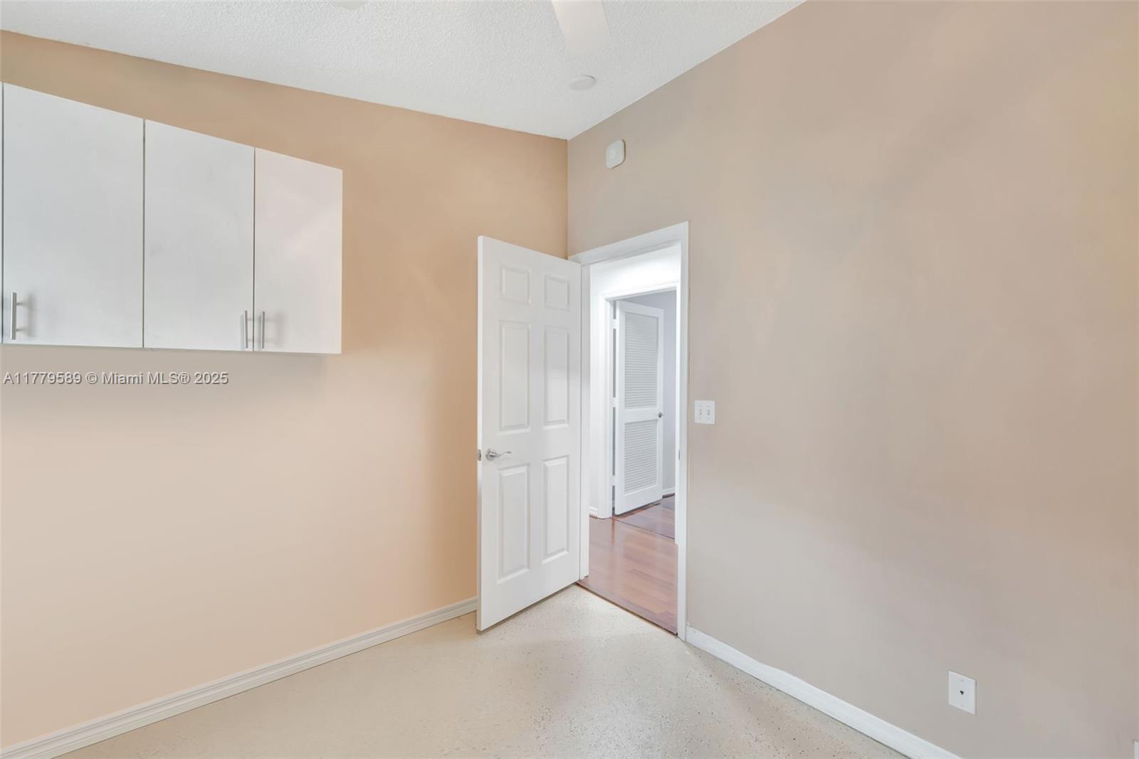 OLYMPIA & YORK - Residential