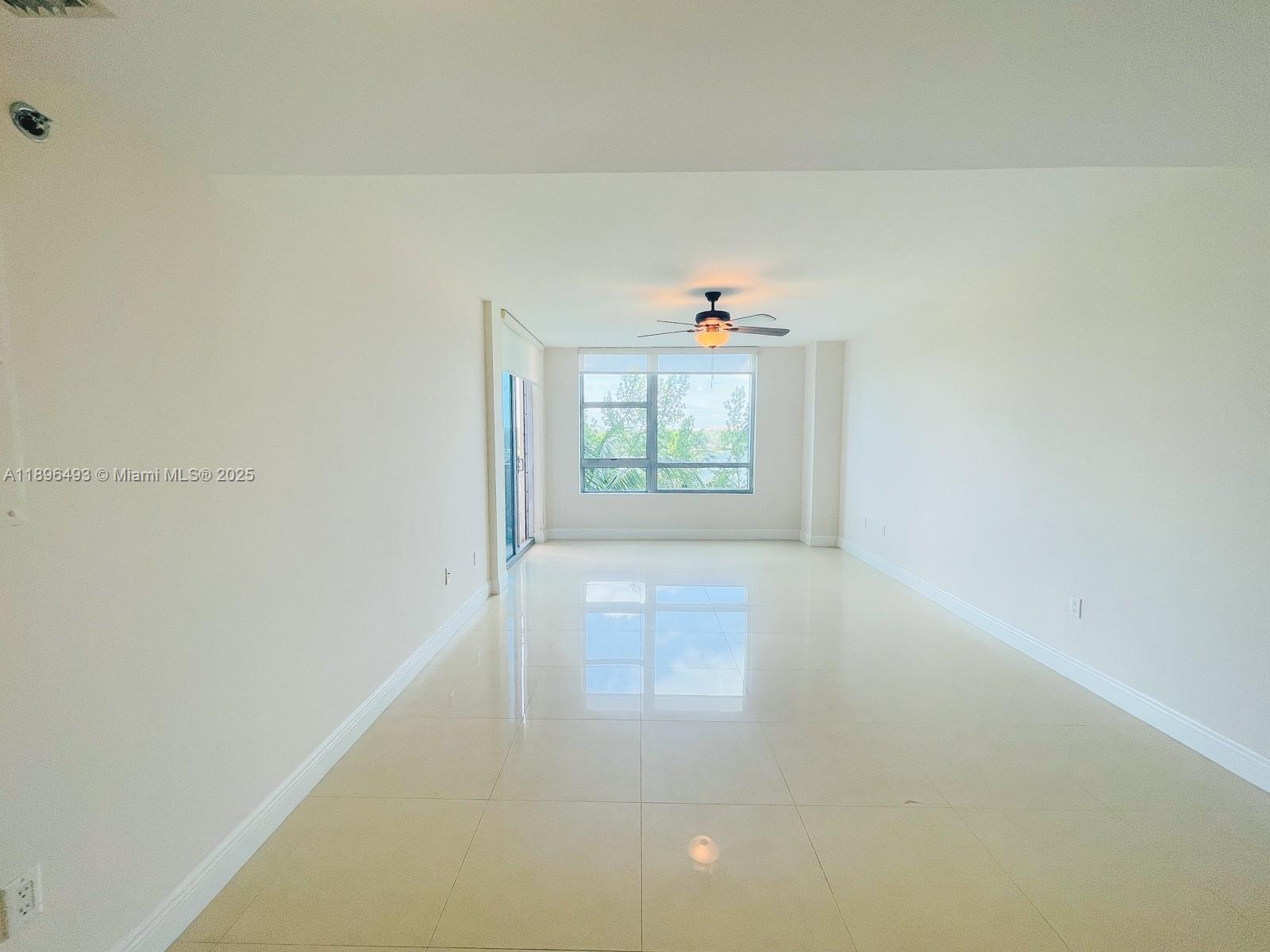 TAO SAWGRASS CONDOMINIUM - Residential Lease