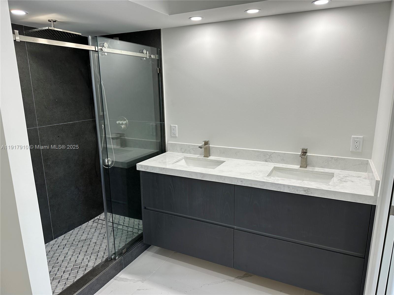 SKY HARBOUR EAST CONDO - Residential Lease