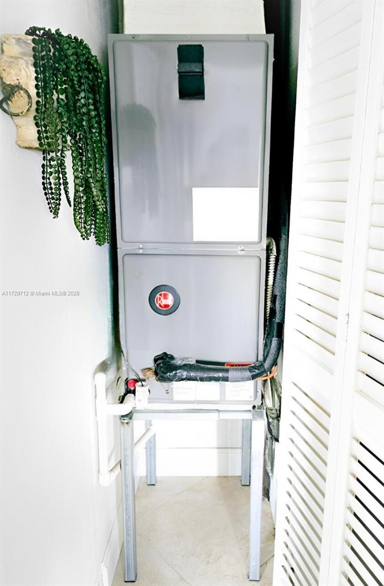 DORAL GARDENS II CONDO - Residential