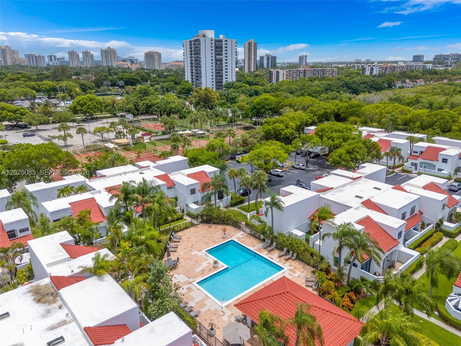 MARINER VILLAGE TH CONDO - Residential