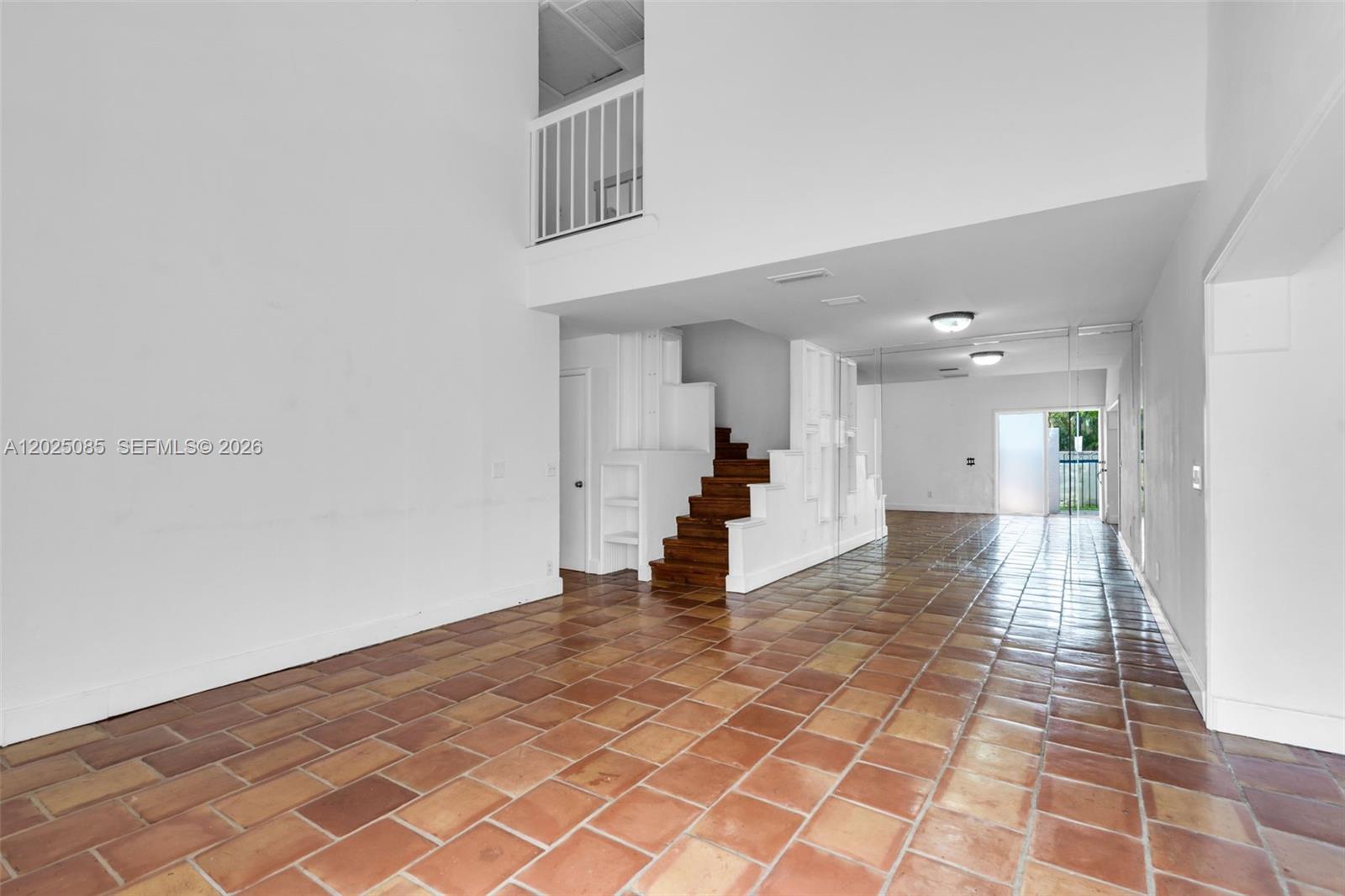 MARINER VILLAGE TH CONDO - Residential