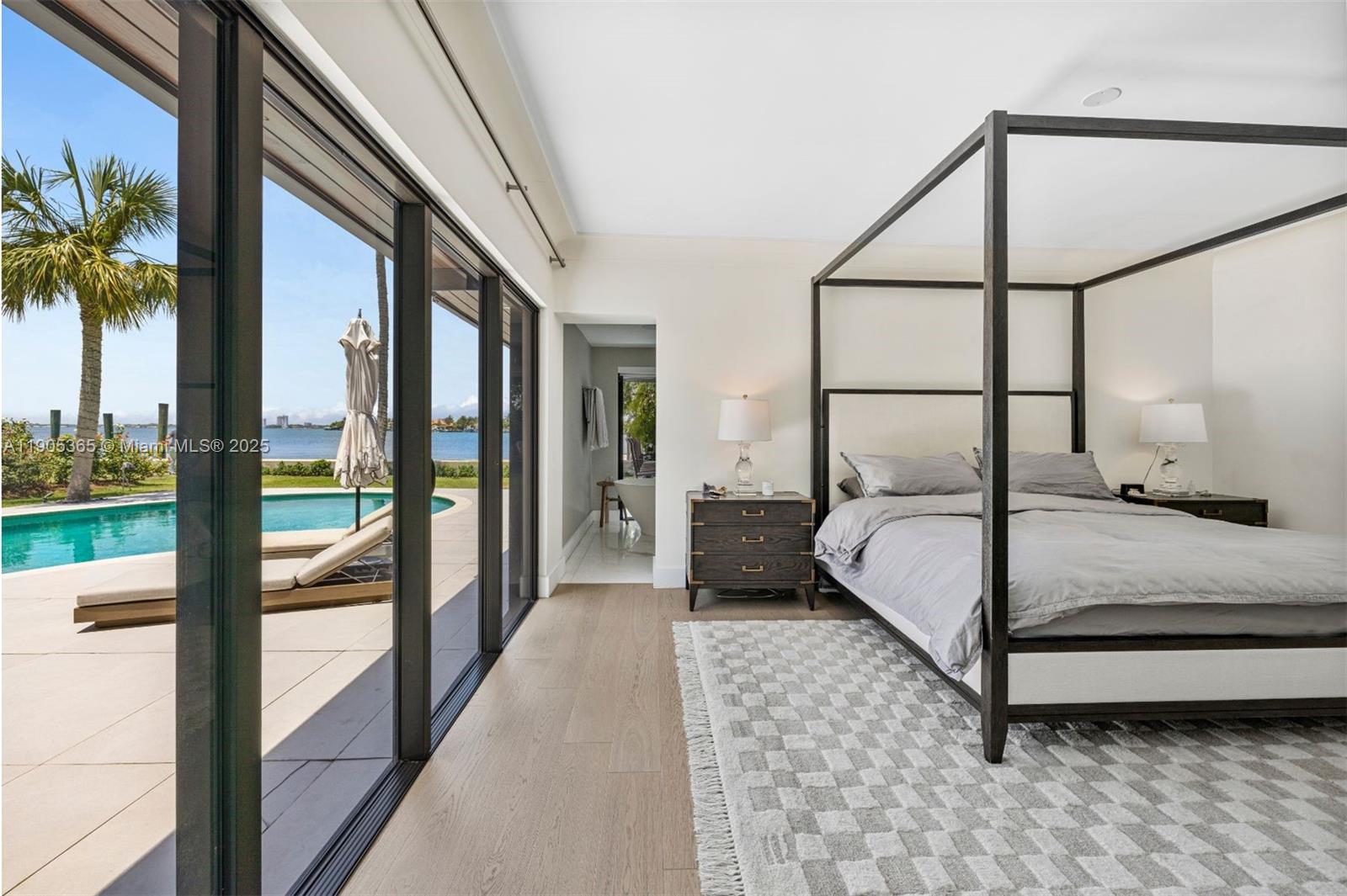 BISCAYNE POINT - Residential