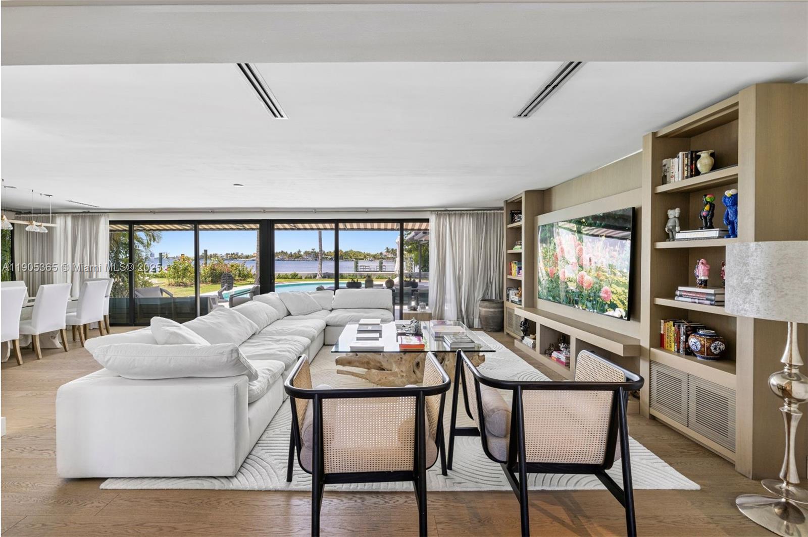 BISCAYNE POINT - Residential