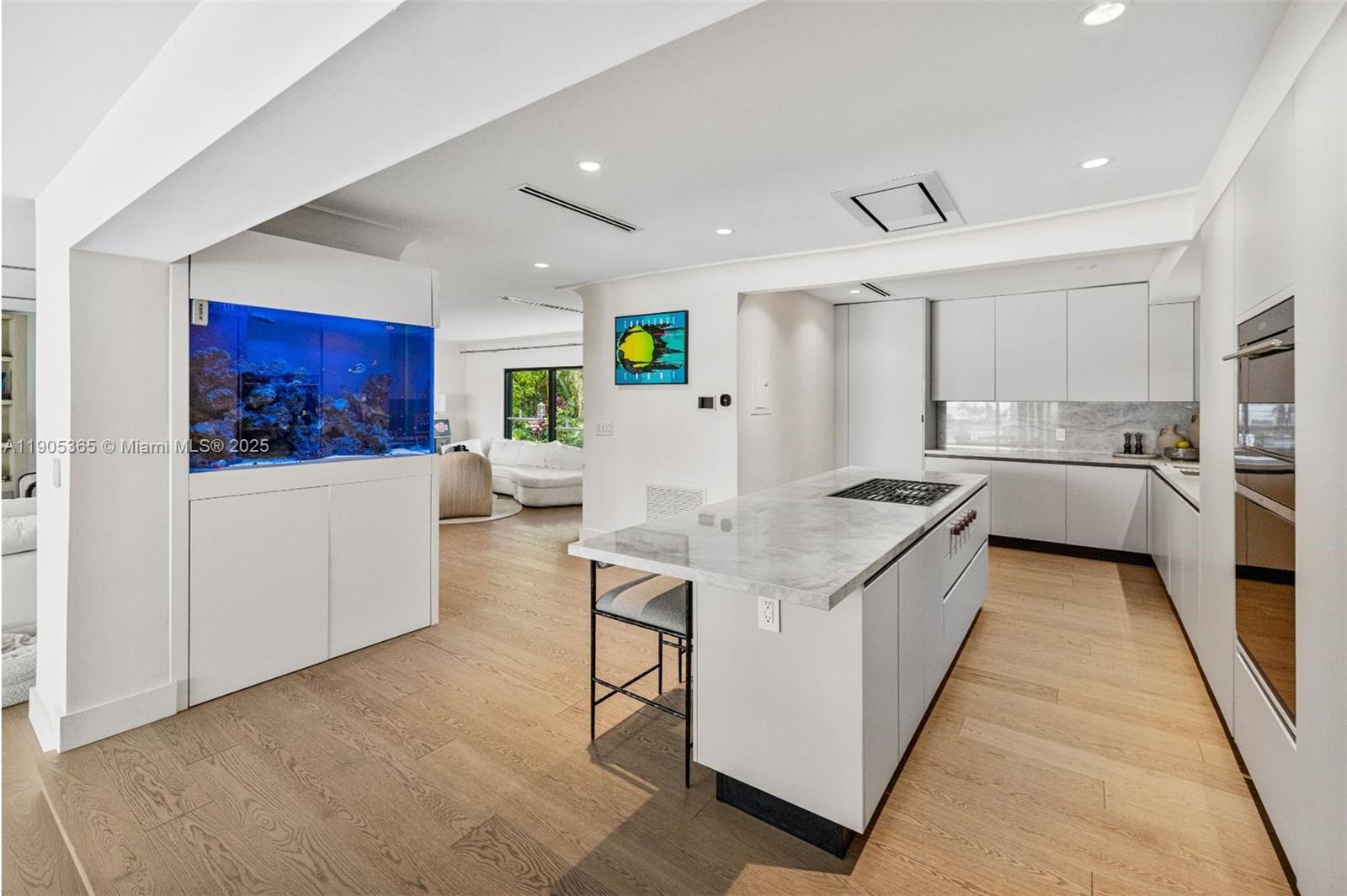 BISCAYNE POINT - Residential