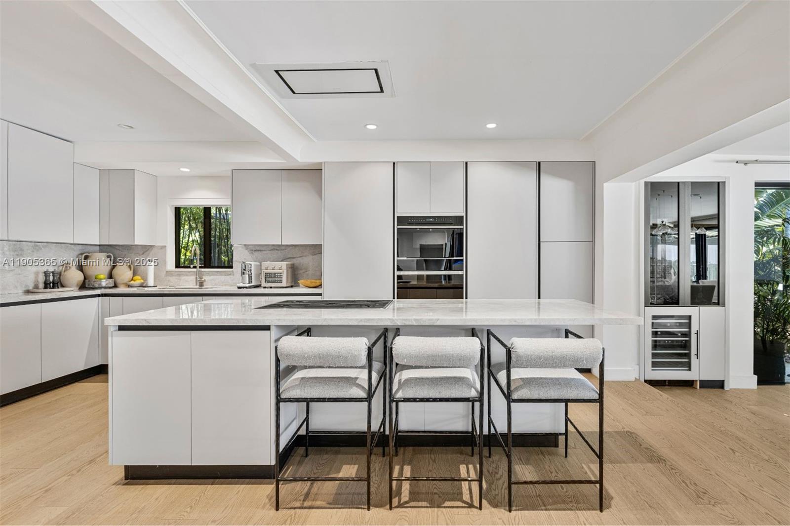 BISCAYNE POINT - Residential