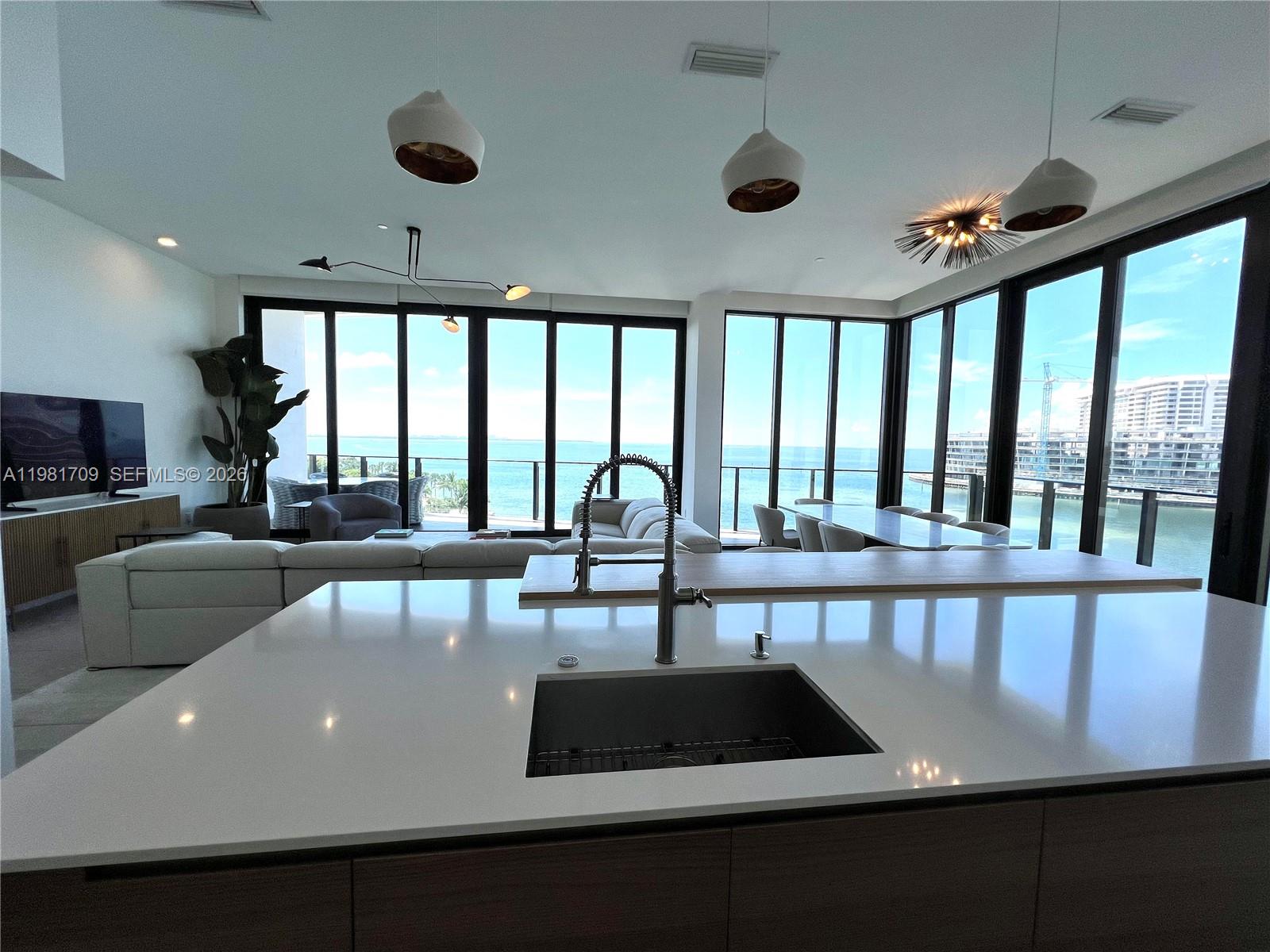 3581 E Glencoe St 601