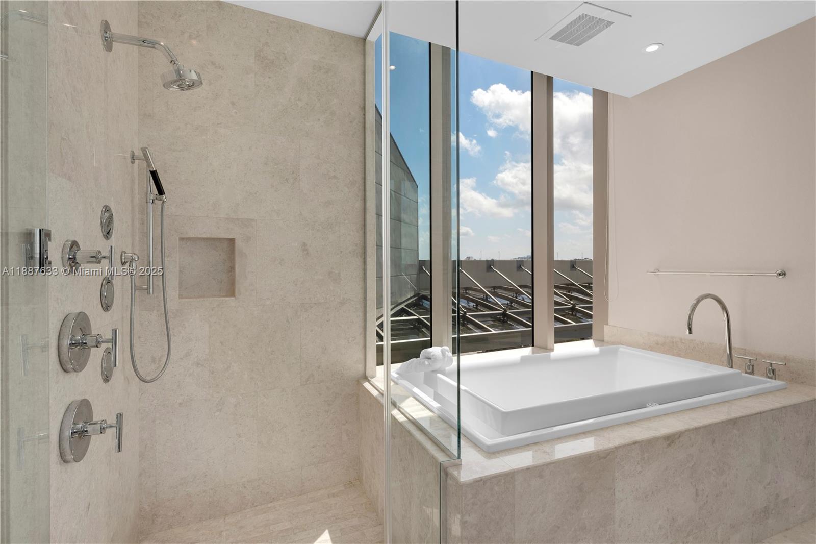 BAL HARBOUR NORTH SOUTH C - Residential Lease