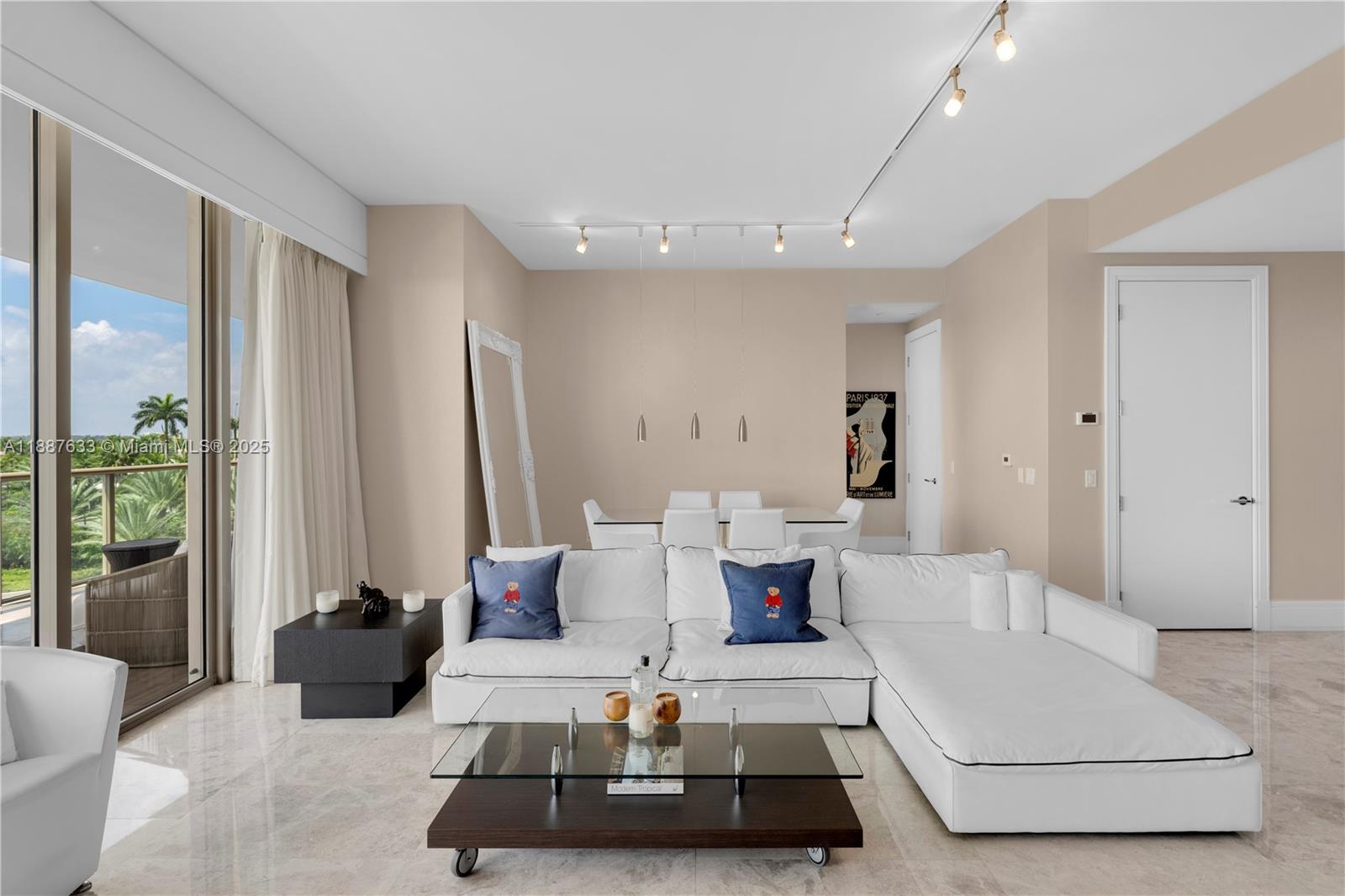 BAL HARBOUR NORTH SOUTH C - Residential Lease