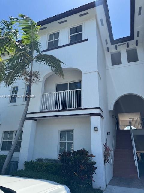 8760 NW 97th Ave 209