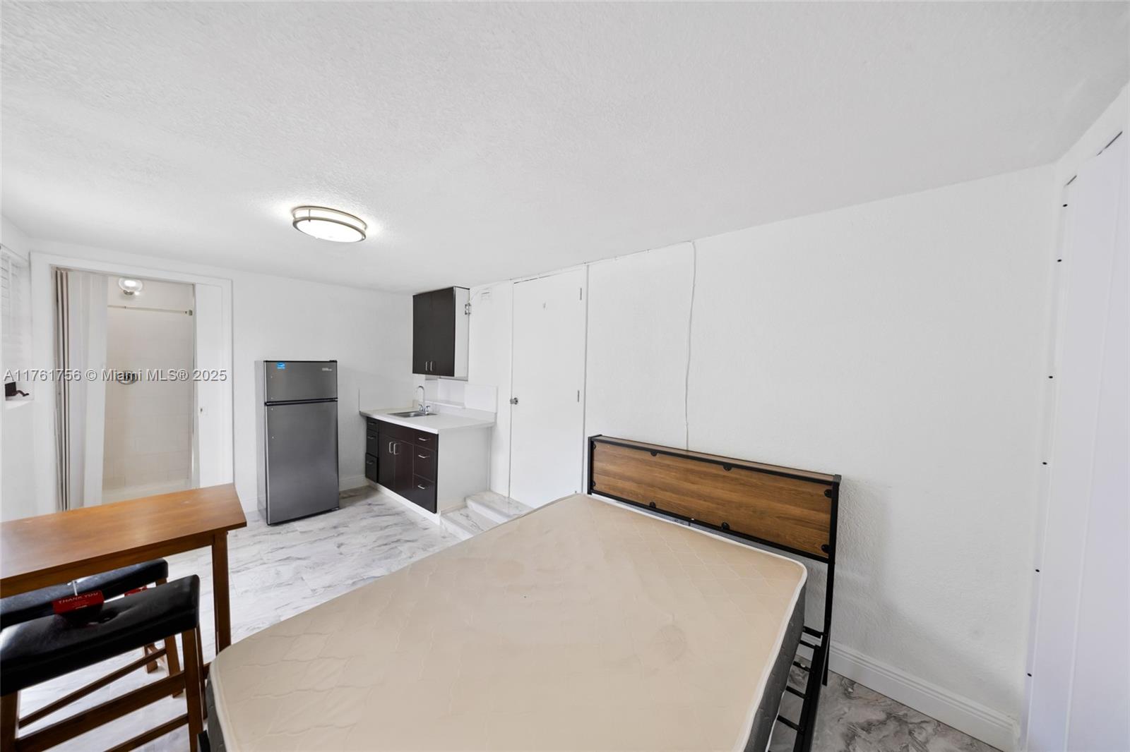 PLAYLAND ISLES - Residential
