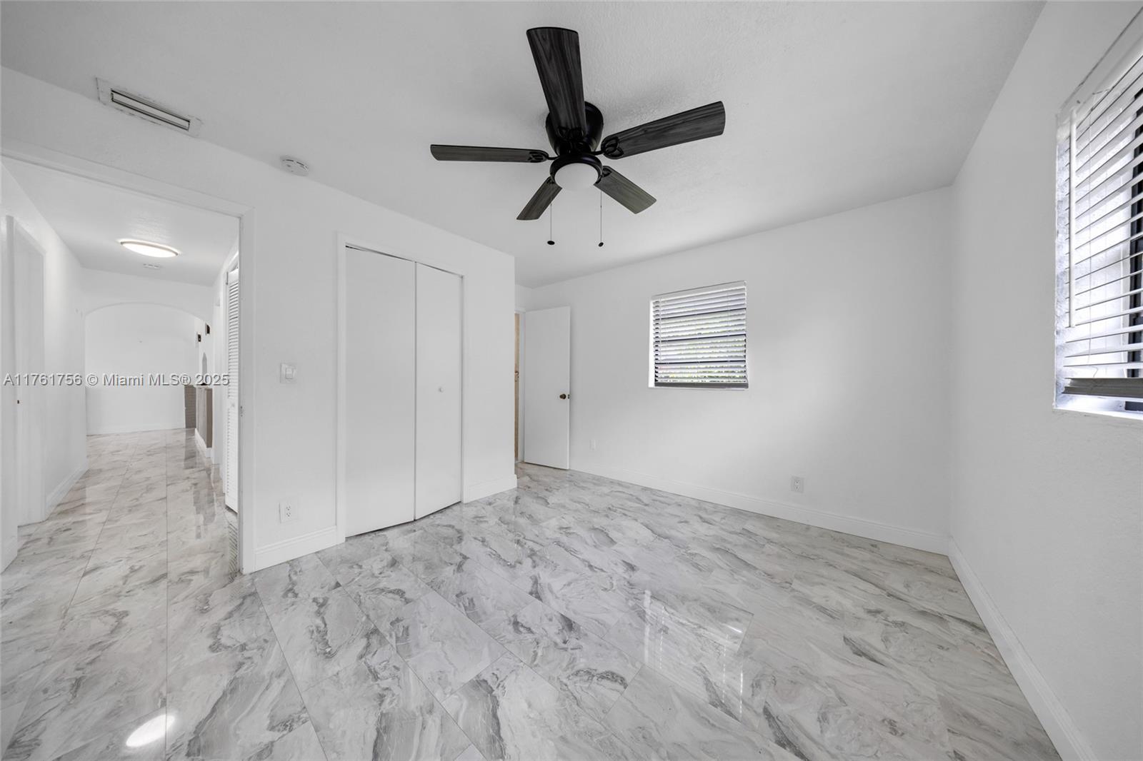 PLAYLAND ISLES - Residential