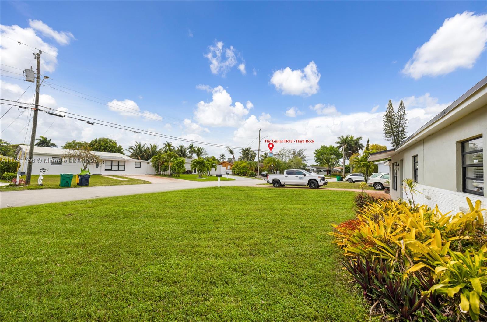 PLAYLAND ISLES - Residential