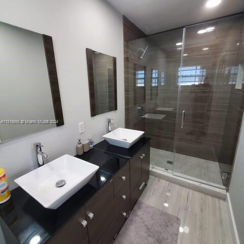 CORAL HILLS - Residential Lease