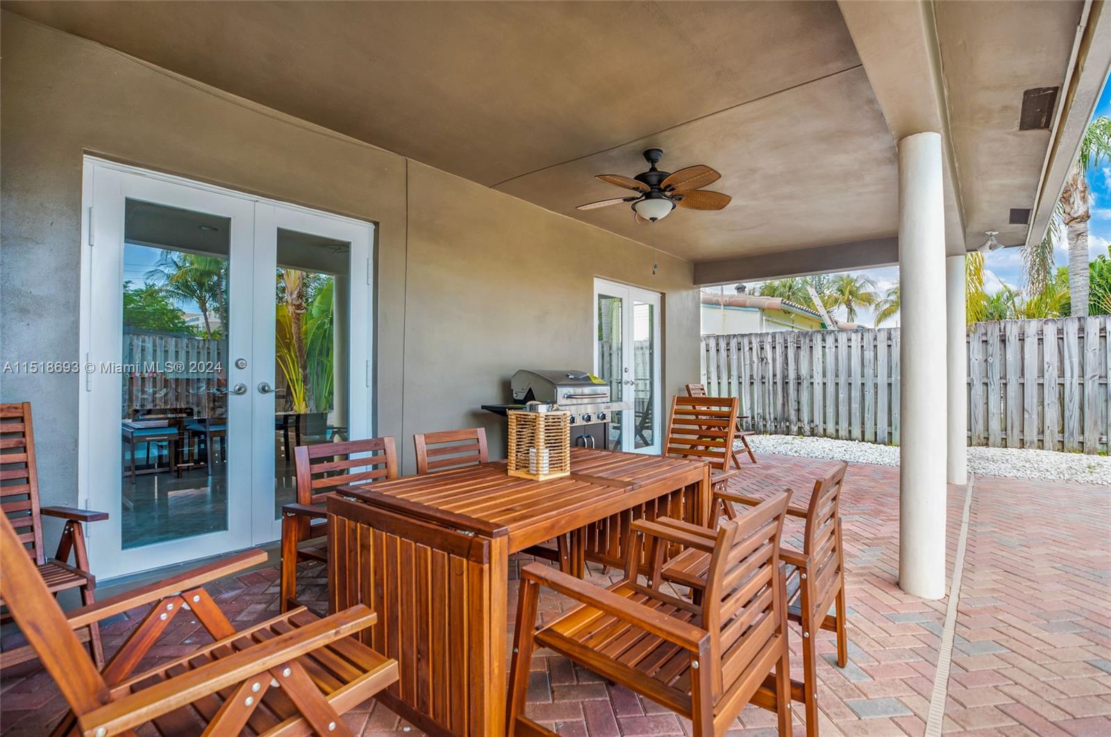 CORAL HILLS - Residential Lease