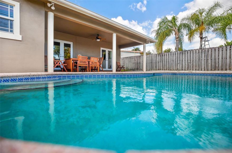 This house is a newly furnished and renovated 2500 sq ft 4 bedrooms 3 full bathrooms vacation retreat with a cozy atmosphere and full of entertainment games for kids and adults. The game room is equipped with a pool table, Dartboard, and a Multigame table. The house also has a total of 5 smart TVs , inside and outside dining areas, Grill, and a nice size swimming pool! Very conveniently located in the heart of Ft Lauderdale with 5 min drive to the beach, major shops, and 15 drive to Las Olas Blvd!