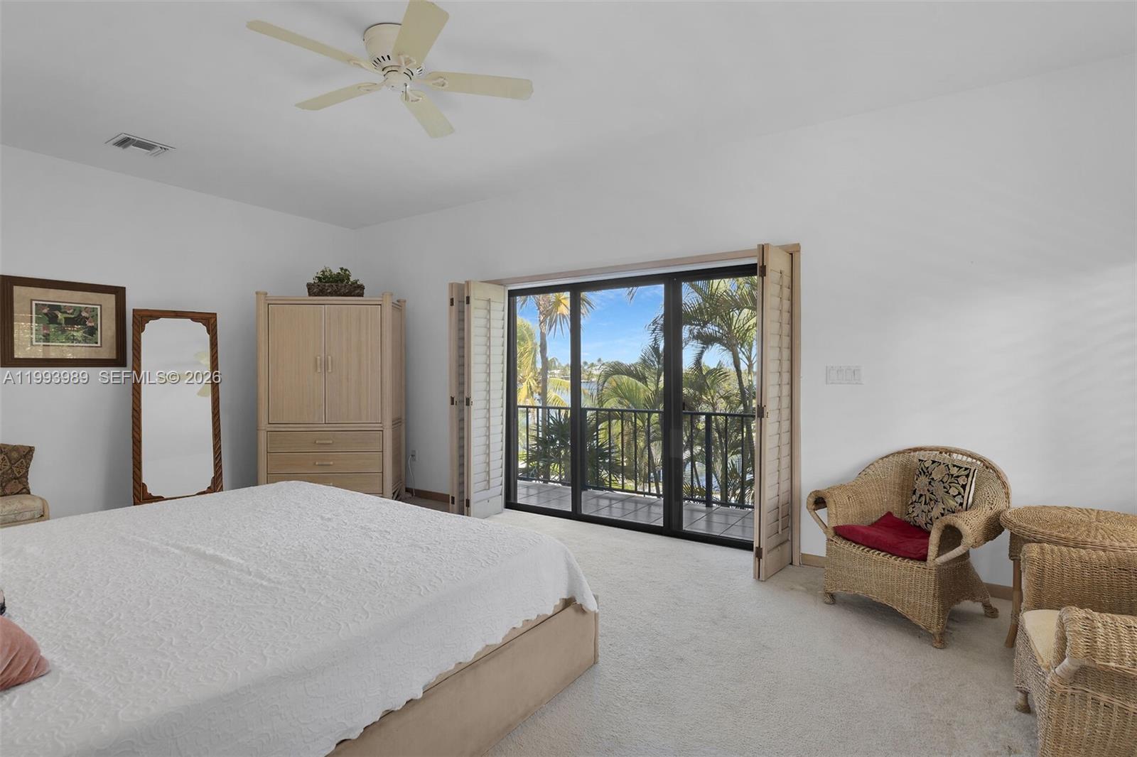 CENTER ISLAND - Residential