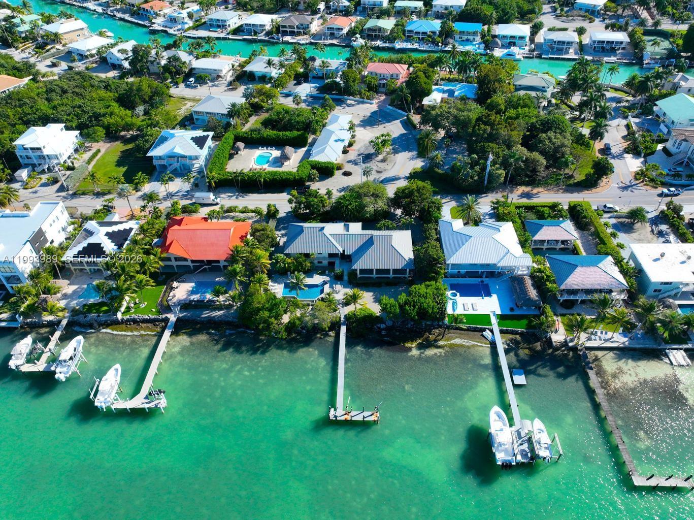 CENTER ISLAND - Residential