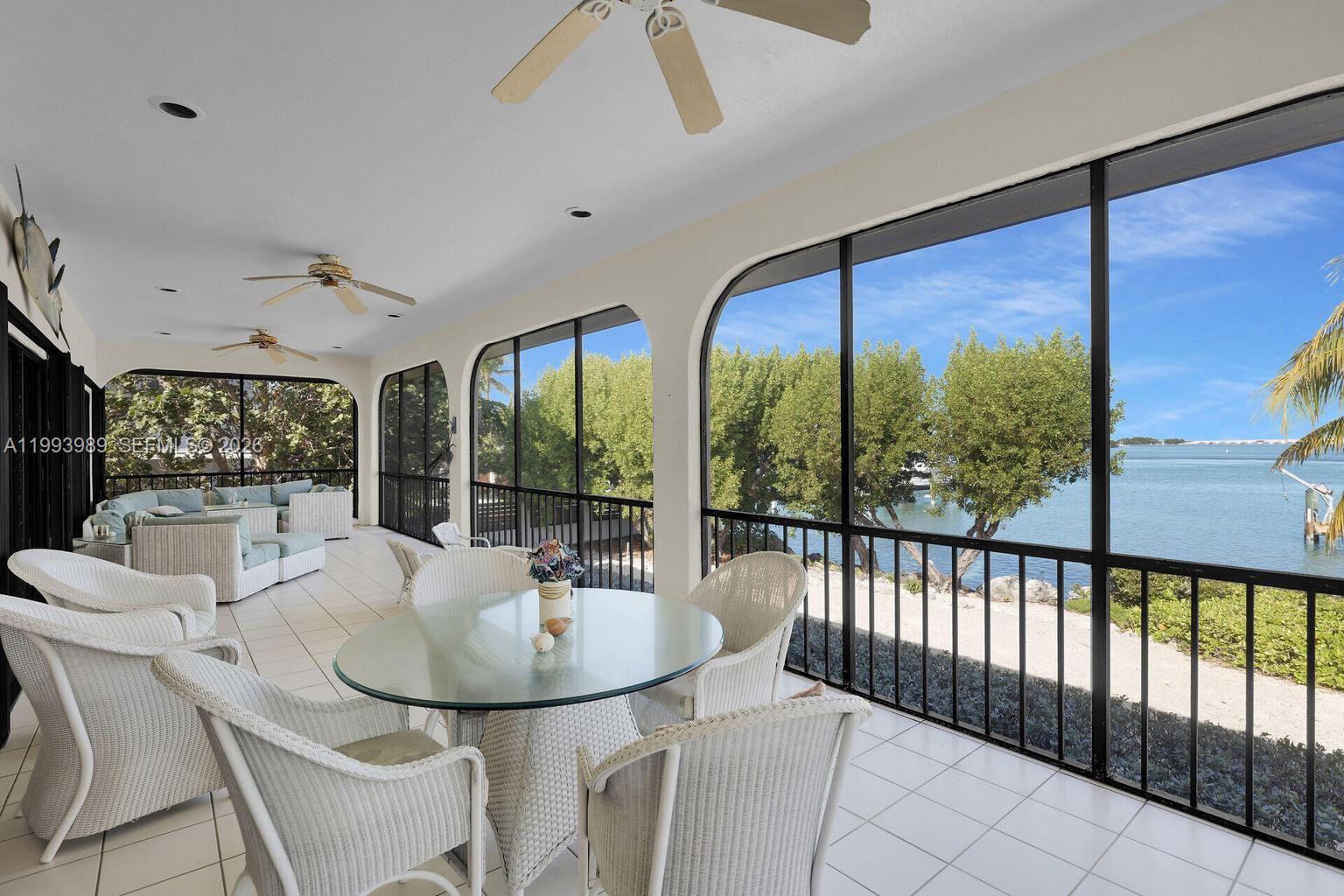 CENTER ISLAND - Residential