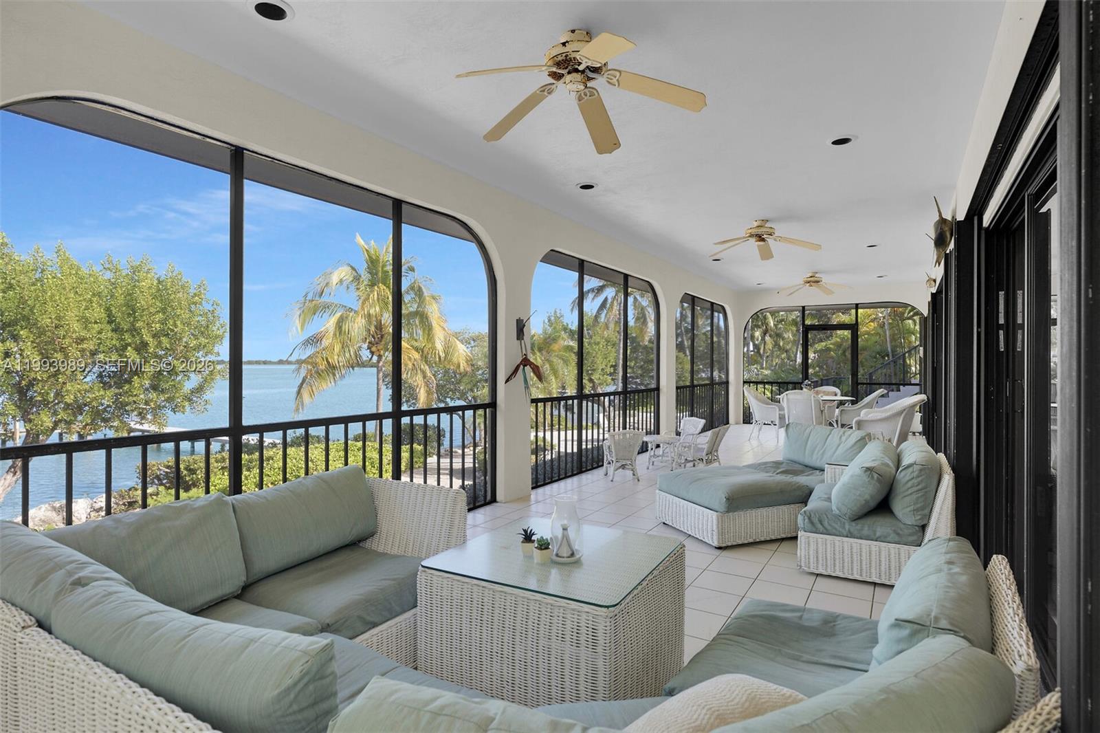 CENTER ISLAND - Residential