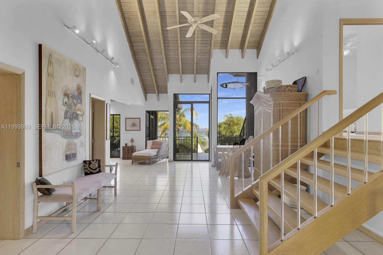 CENTER ISLAND - Residential