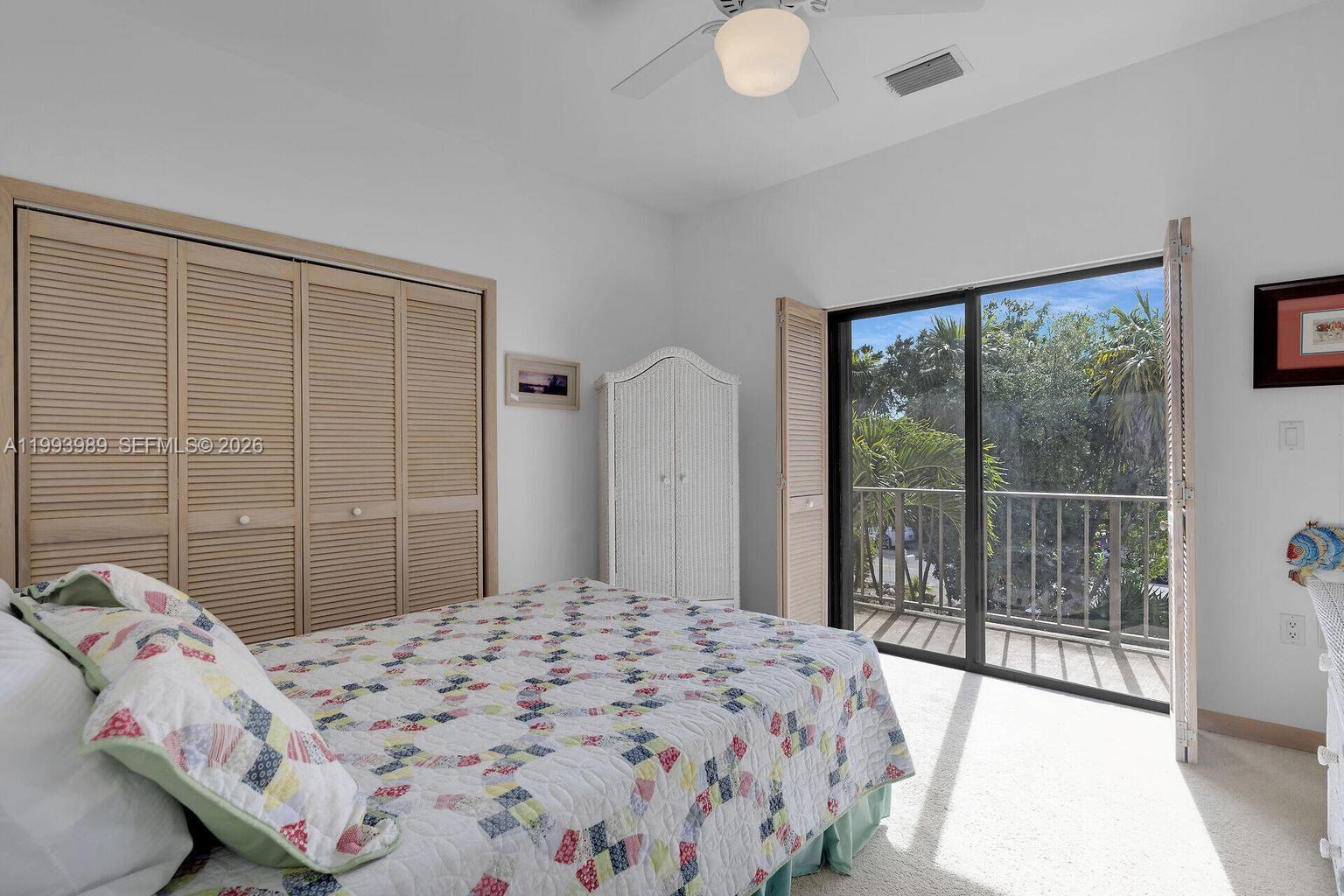 CENTER ISLAND - Residential