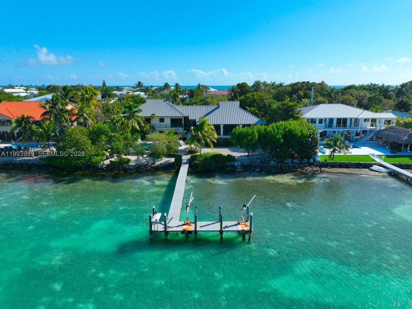 CENTER ISLAND - Residential