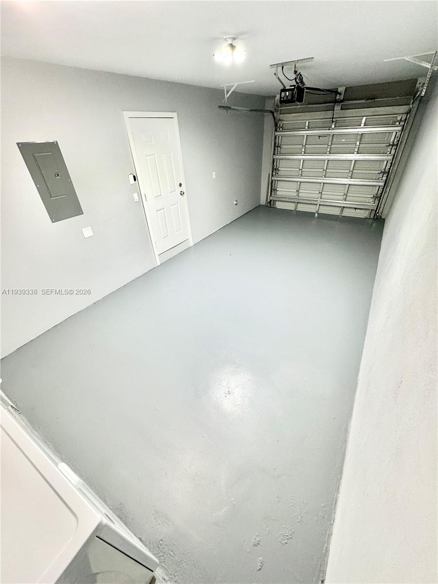 SEMINOLE ADD F R OLIVERS - Residential Lease