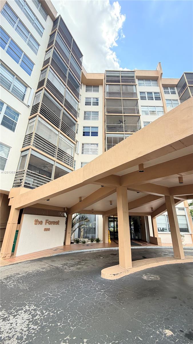 PARK PLACE CONDOMINIUM NO - Residential