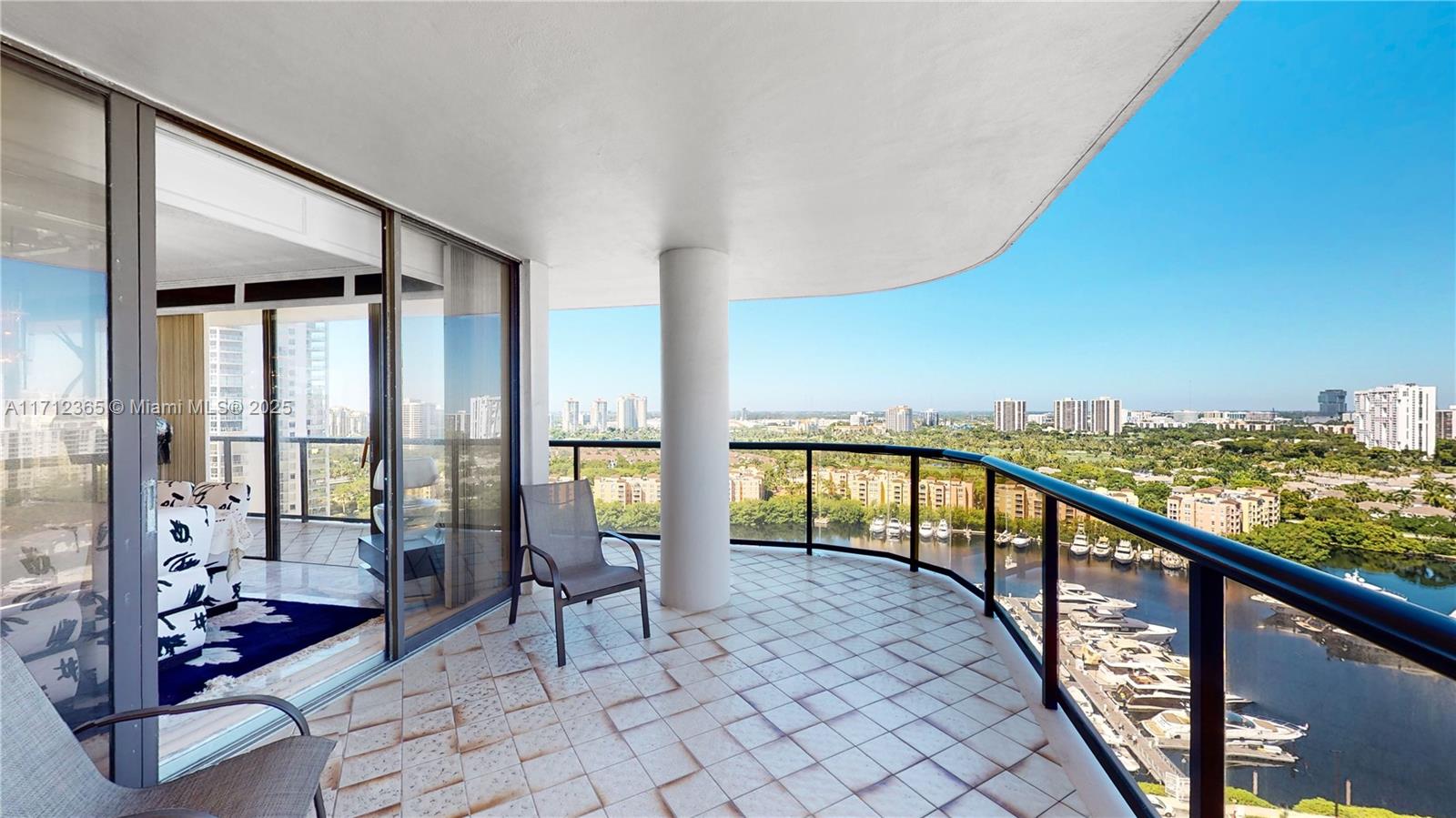 REDUCED ! GREAT OPPORTUNITY TO RENOVATE AT YOUR OWN TASTE ! DON'T MISS IT! EXCELLENT BUILDING
Located in the prestigious Turnberry South Tower, this spacious corner unit features 2 bedrooms and 2 bathrooms, offering beautiful views from every angle. Perfect for those looking to customize and renovate in one of Aventura’s most exclusive areas.
Don’t miss the chance to transform this space into your dream home or an excellent investment! Unit offers spacious walk-in closets, breathtaking intra coastal views, and modern amenities. Enjoy onsite tennis courts, a quick drive to Aventura Mall, and easy beach access.