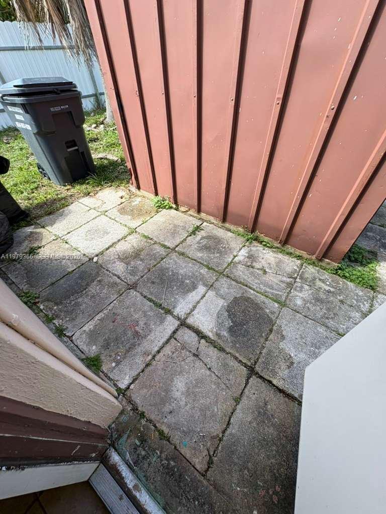 PLAYLAND COUNTRY ESTATES - Residential