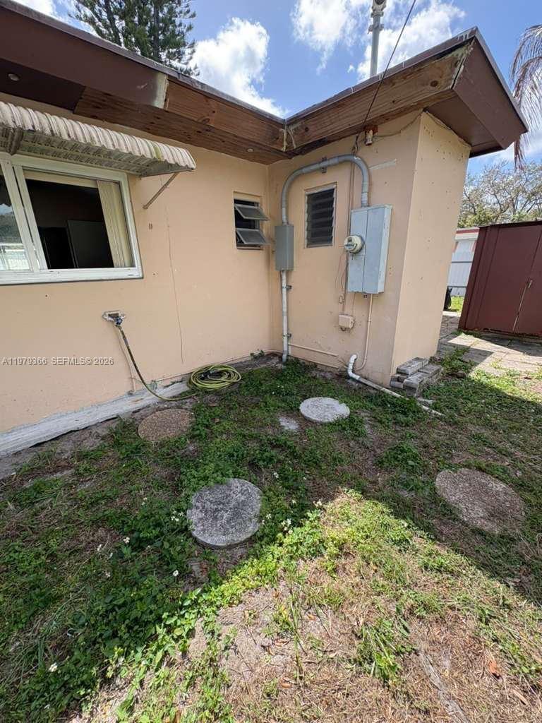 PLAYLAND COUNTRY ESTATES - Residential