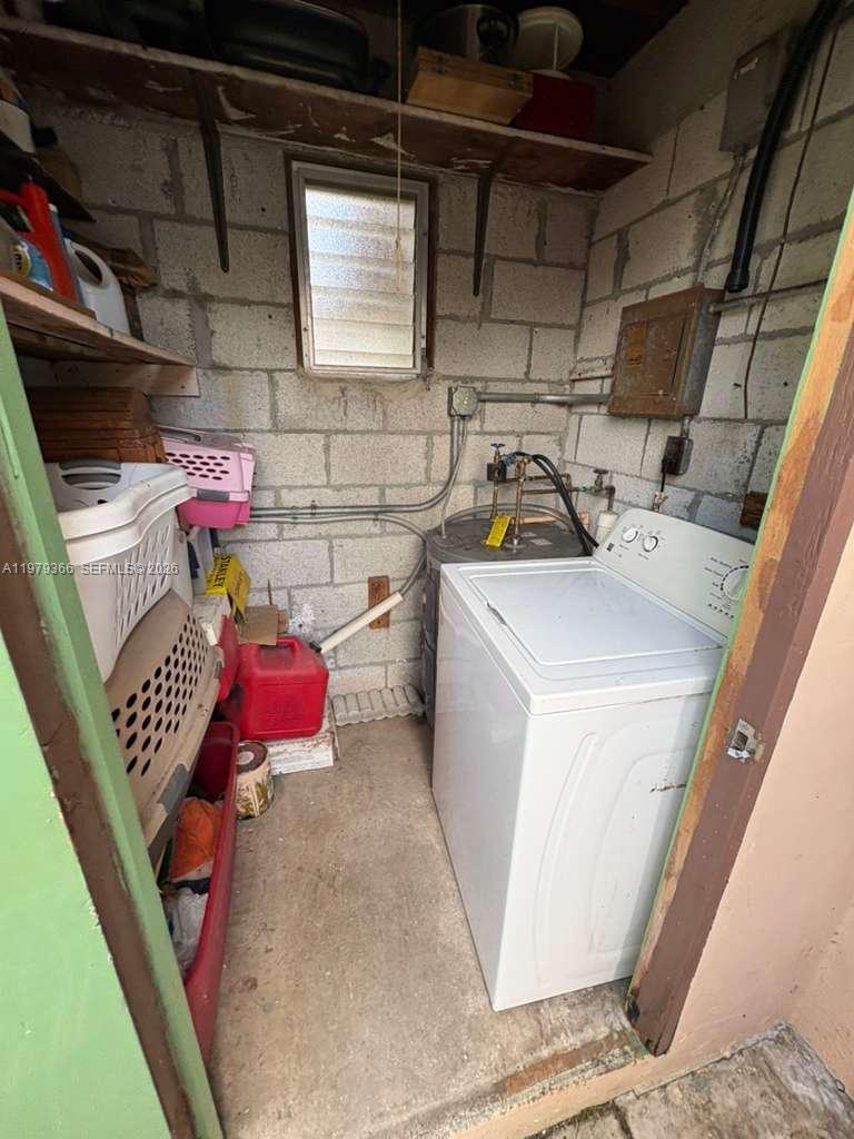 PLAYLAND COUNTRY ESTATES - Residential