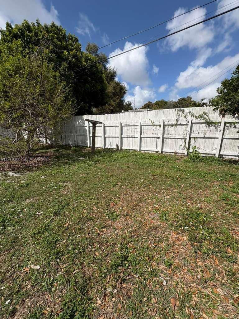 PLAYLAND COUNTRY ESTATES - Residential