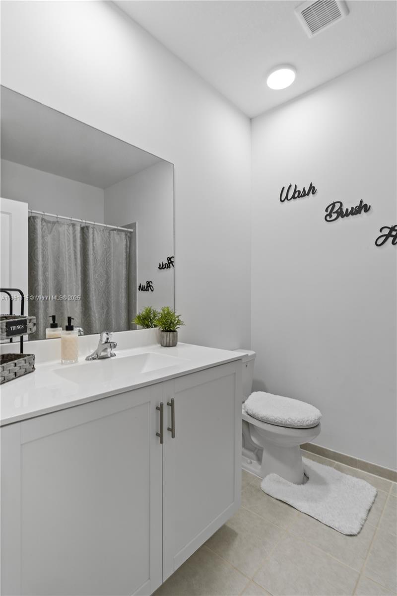 PINE ISLE - Residential