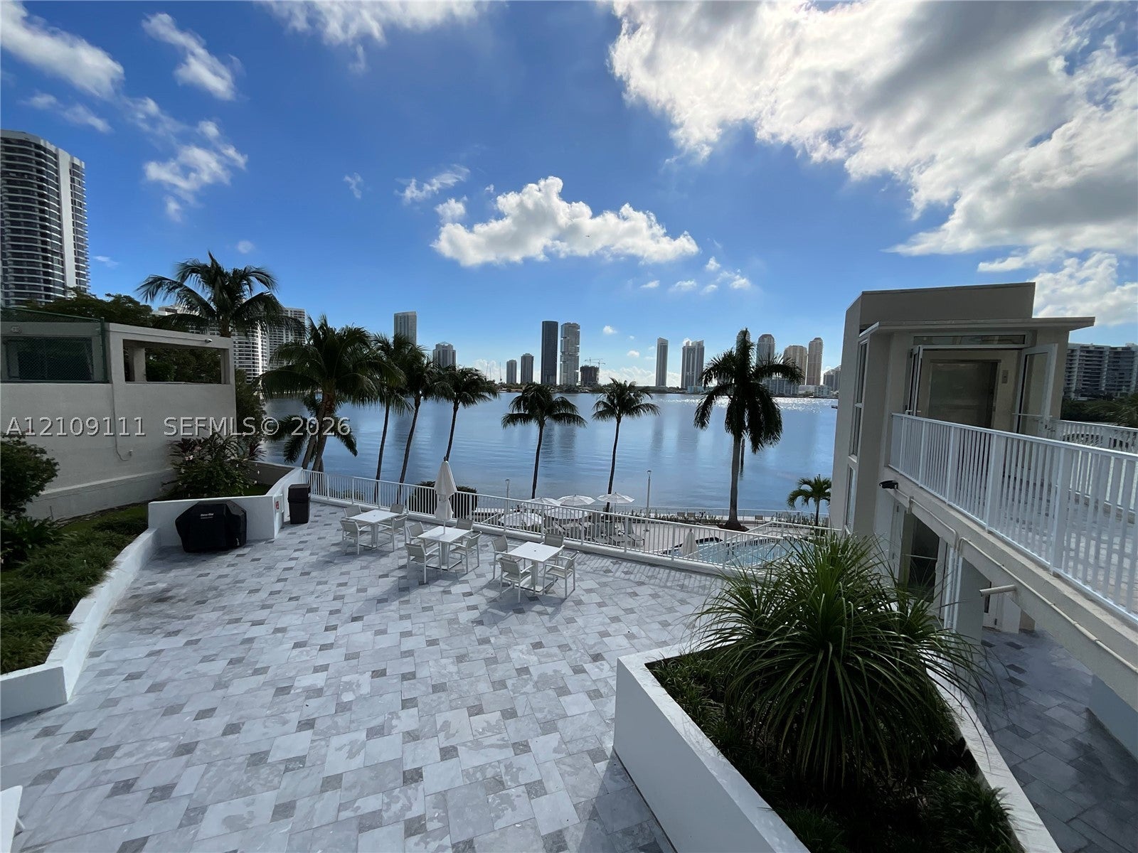 3370 Hidden Bay Dr 801