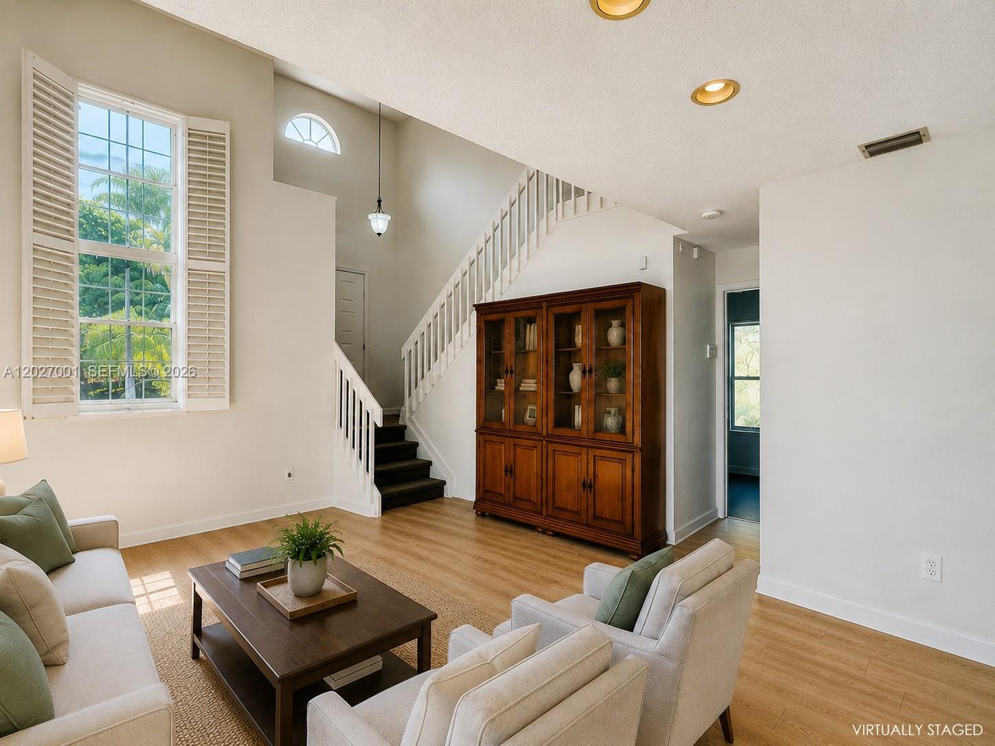View photos, virtual tours, details... 841 NW 98th Ave