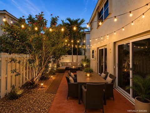 Tiny photo for 841 NW 98th Ave, Plantation, FL 33324 (MLS # A12027001)