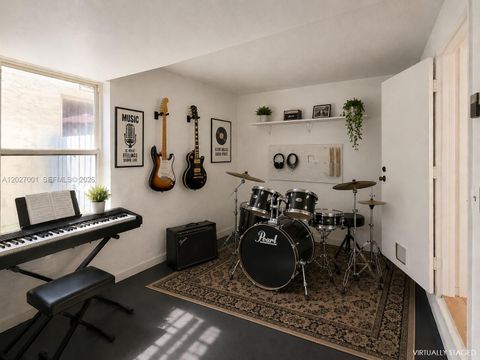 Tiny photo for 841 NW 98th Ave, Plantation, FL 33324 (MLS # A12027001)