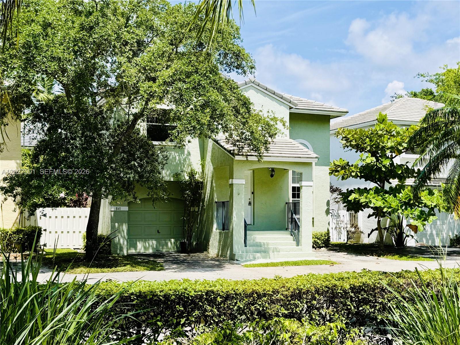 View photos, virtual tours, details... 841 NW 98th Ave