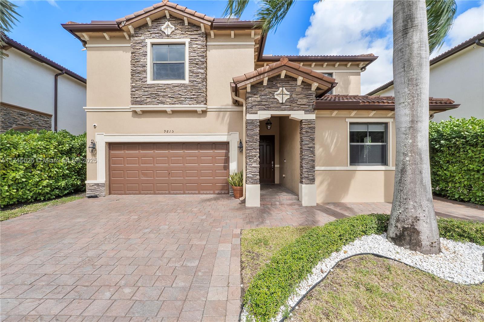 Property for Sale at 9815 Nw 89th Ter, Doral, Miami-Dade County, Florida - Bedrooms: 5 
Bathrooms: 5  - $1,370,000