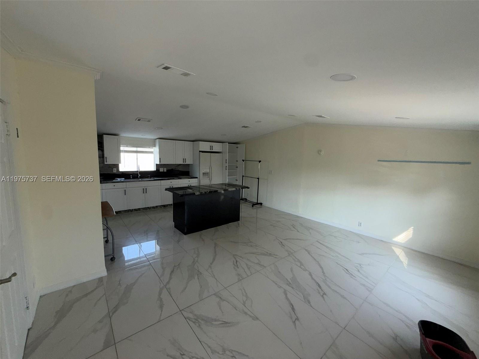 COCOWALK ESTATES - Residential